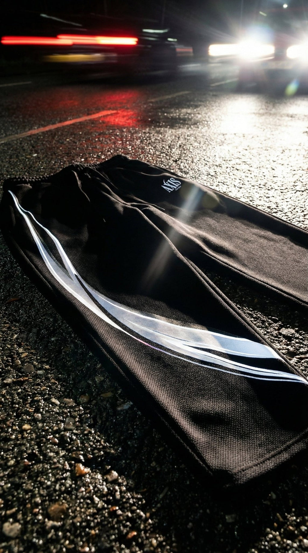 CALIBRATED STRIKE | AXIS Wide - Leg Joggers – Black - AXIS